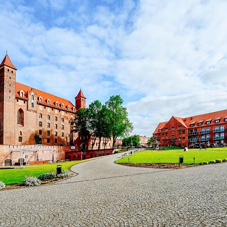 Hotel Zamek Ґнєв Екстер'єр фото